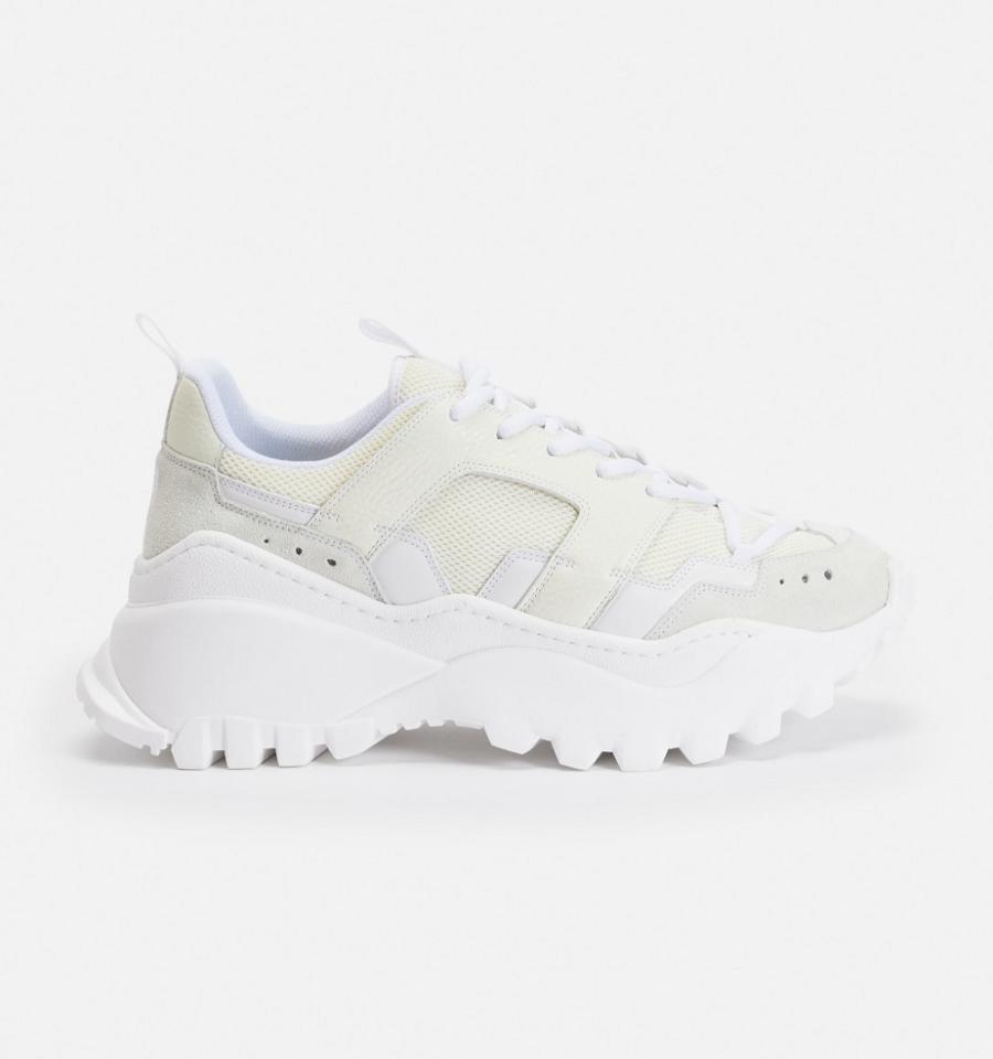 White Ami Paris Lucky 9 Sneakers | ami_IE401