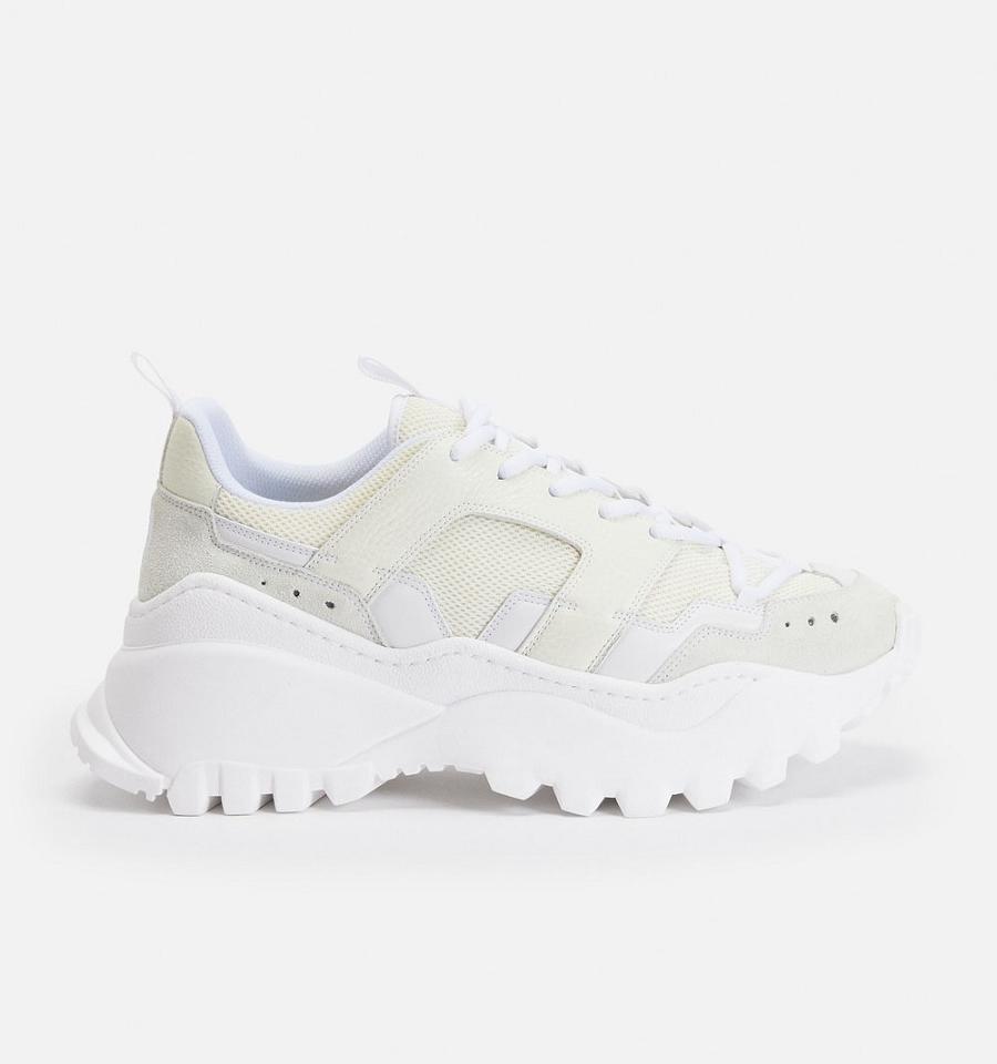 White Ami Paris Lucky 9 Sneakers | ami_IE401